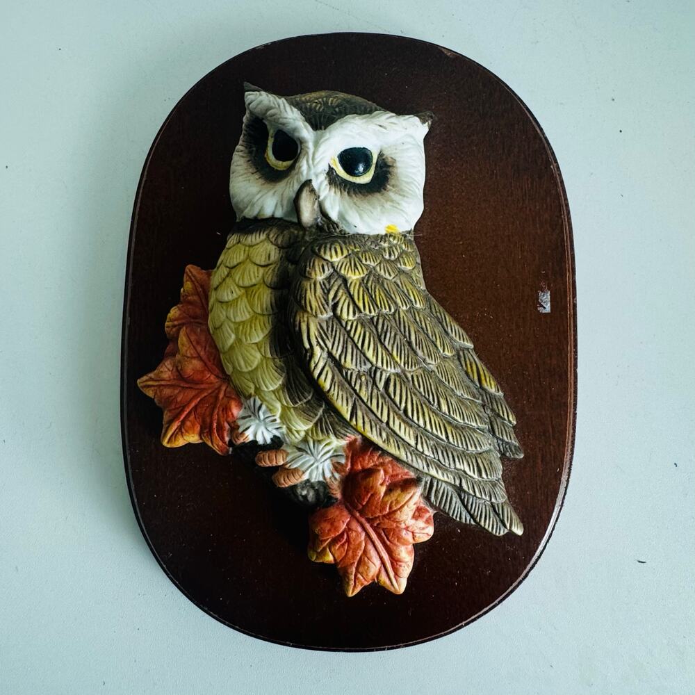 Vintage 1970s Owl Wall Plaques Wooden Hanging Decor Made Taiwan Boho Cottage A2